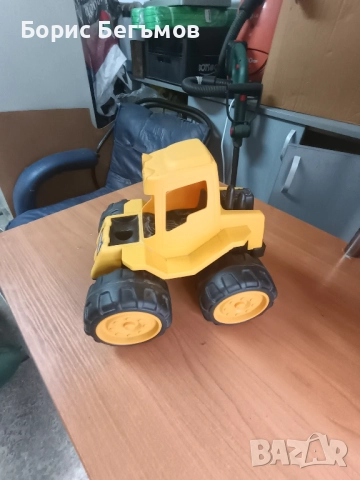 Лот Детски играчки трактор и фадрома, снимка 4 - Други - 51939692
