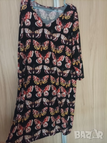 Рокля с принт пеперуди, снимка 3 - Рокли - 52845867