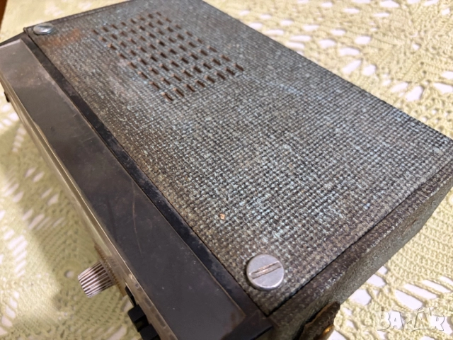 Портативно винтидж радио Schneider surf, снимка 3 - Радиокасетофони, транзистори - 52594227