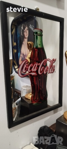 Рекламно огледало на Кока кола