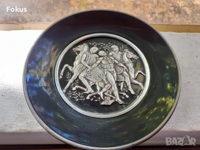 Стар порцелан колекционерска чиния HALANDRI GREECE, снимка 3 - Антикварни и старинни предмети - 38439815