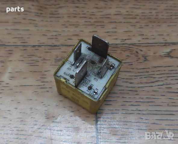 Реле Опел Корса Б - Астра F - G - H - Корса B - C - D - Вектра A - B - C - Зафира - Сааб - 899537000, снимка 5 - Части - 54049467