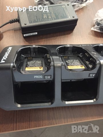 Докинг станция/ зарядна станция за радиостанции на Motorola, снимка 3 - Друга електроника - 42328976