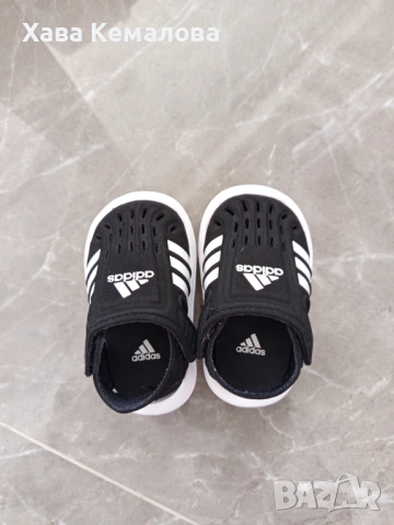 Сандали Адидас 19 размер , снимка 3 - Детски сандали и чехли - 53881721
