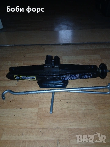 Нов крик Дачия Сандеро степуей 3 , снимка 8 - Аксесоари и консумативи - 54212778