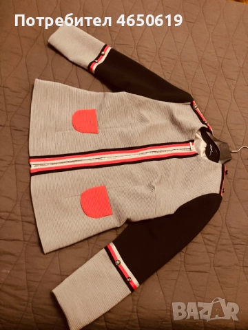 Двуцветен жакет с червен мотив на модната марка BADOO, снимка 2 - Сака - 52409725