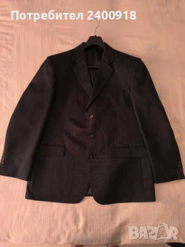 Продавам официален мъжки костюм