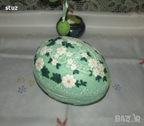 Порцеланов съд за лакомства, бонбониера, снимка 6 - Аксесоари за кухня - 53987036