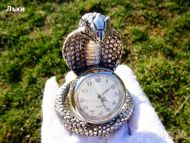 Seiko посребрен настолен часовник Кобра,Змия.  , снимка 12 - Антикварни и старинни предмети - 32045487