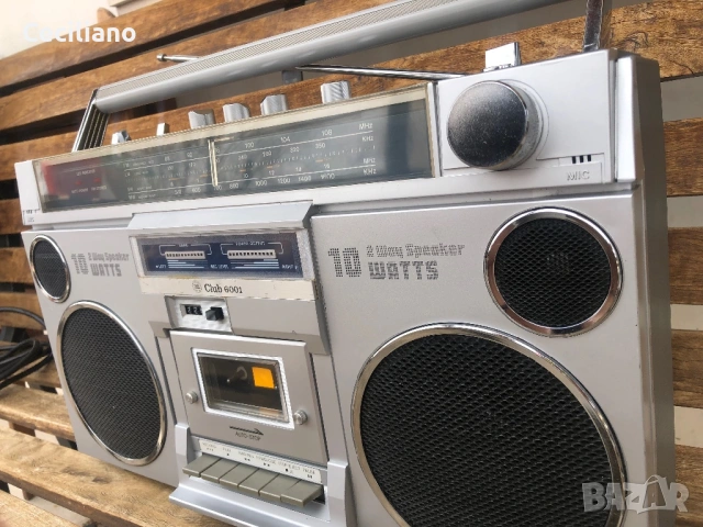 Радиокасетофон Club 6001(Germany) Много хубав звук!, снимка 8 - Радиокасетофони, транзистори - 53932042