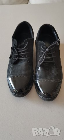 Дамски ежедневни черни обувки от естествена кожа и велур Lavorazione Artigiana - 39 номер, снимка 4 - Дамски ежедневни обувки - 32076921