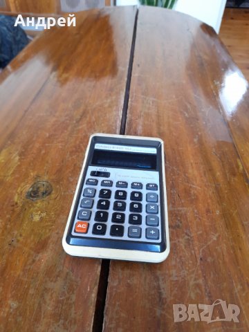 Стар калкулатор Casio Memory 10GT, снимка 1 - Антикварни и старинни предмети - 37675507