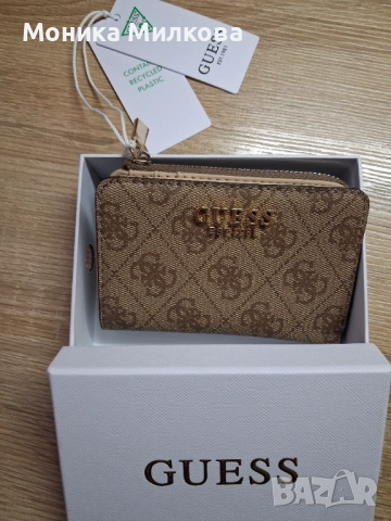 Ново с етикет Guess- оригинално