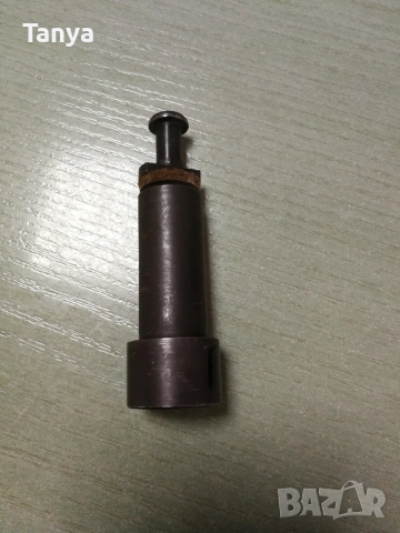 Помпен елемент СБ.372-07-10 ГНП, Двигател У1Д6