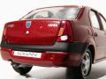 Dacia Logan - мащаб 1:43 на Eligor моделът е от колекция със захабена PVC дисплей-кейс, снимка 7