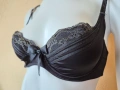 Черен Сатенен Сутиен 70C, С банел, Балконет черно със златно, снимка 4