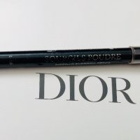 Молив за вежди на Dior, снимка 2 - Декоративна козметика - 38482105