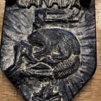 Интересен ръчно изработен канадски керамичен сувенир, снимка 1 - Пана - 35133215
