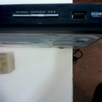 Продавам DVD плейер Philips, снимка 3 - Плейъри, домашно кино, прожектори - 31228446