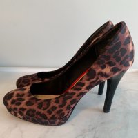 Обувки “H&M”, снимка 2 - Дамски обувки на ток - 34313919
