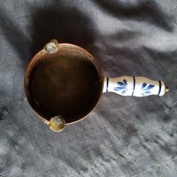 месингов пепелник, снимка 1 - Антикварни и старинни предмети - 30864995