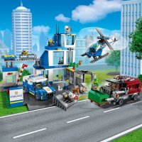 LEGO® City Police 60316 - Полицейски участък, снимка 4 - Конструктори - 38928005