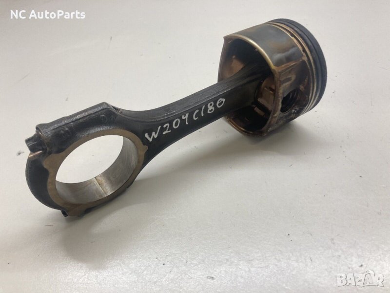 Бутало с биела за Mercedes Мерцедес С клас W204 1.8 компресор 156 коня 2009, снимка 1