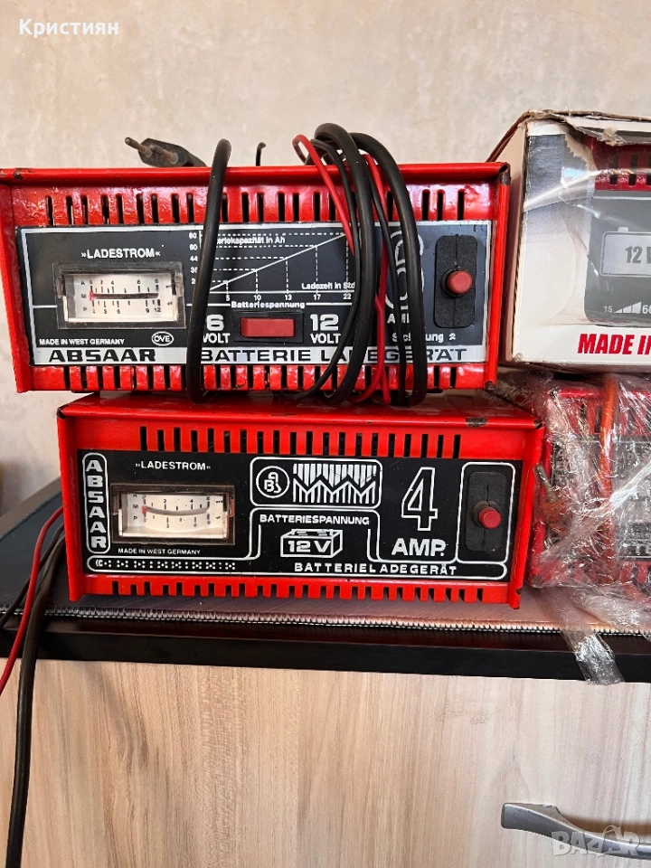 Зарядни за акумулатор, снимка 1