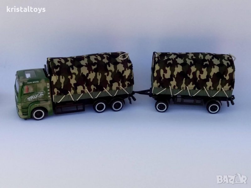 Военен камион тир с ремарке, снимка 1