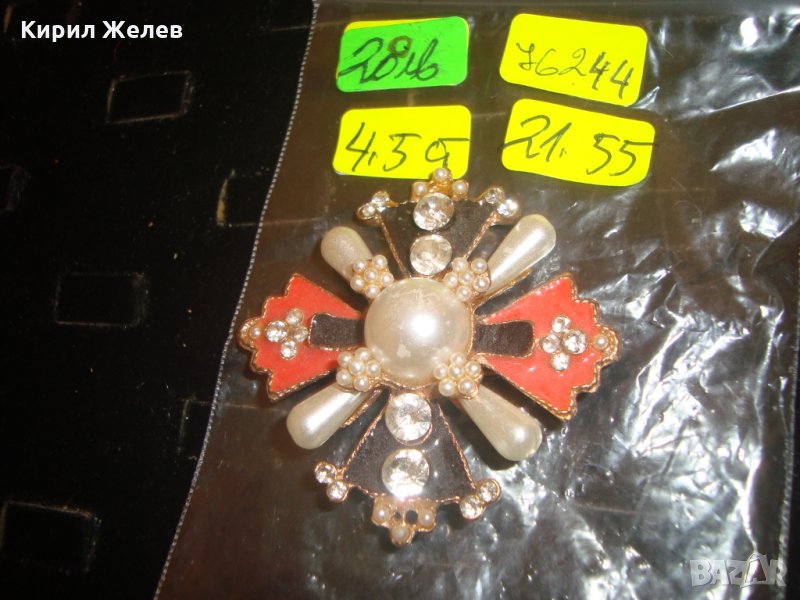 ВИНТИДЖ БРОШКА с БЛЕСТЯЩИ КАМЪНИ и КРИСТАЛИ и ЕМАЙЛ ПОЗЛАТЕНА 76244, снимка 1