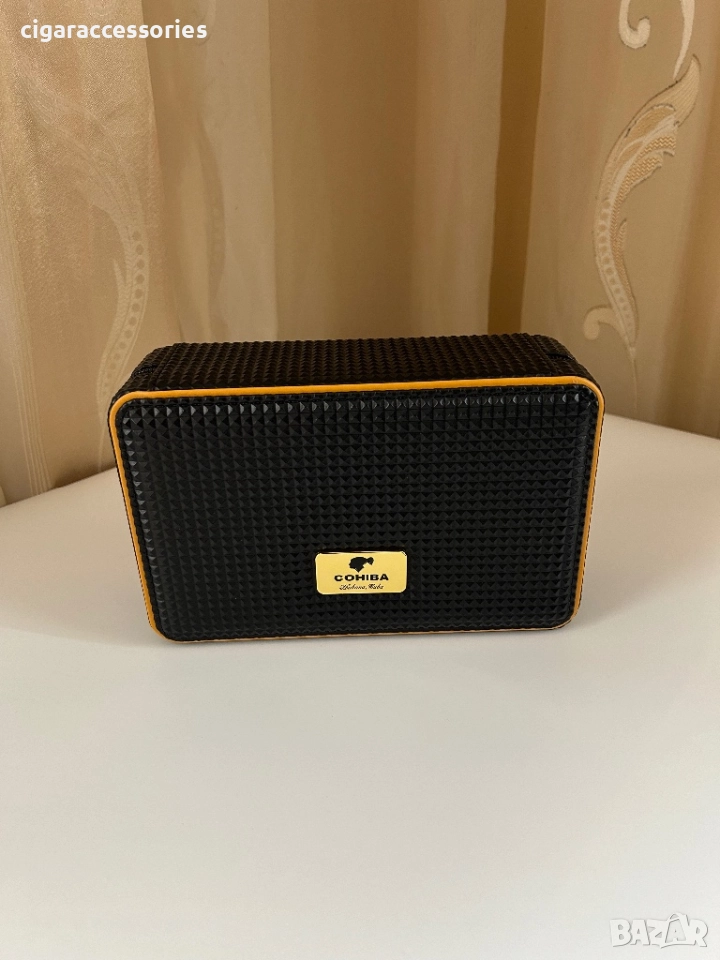 Преносим COHIBA хумидор за пури с дигитален хигрометър, снимка 1