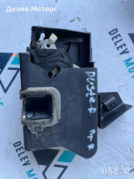 805024778R брава за предна дясна врата от Dacia Duster 2 1.3 TCe двигател H5H480, 4x4, 150 кс., снимка 1