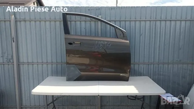 Предна дясна врата Kia Sportage година 2016 2017 2018 2019 2020 2021г , снимка 1