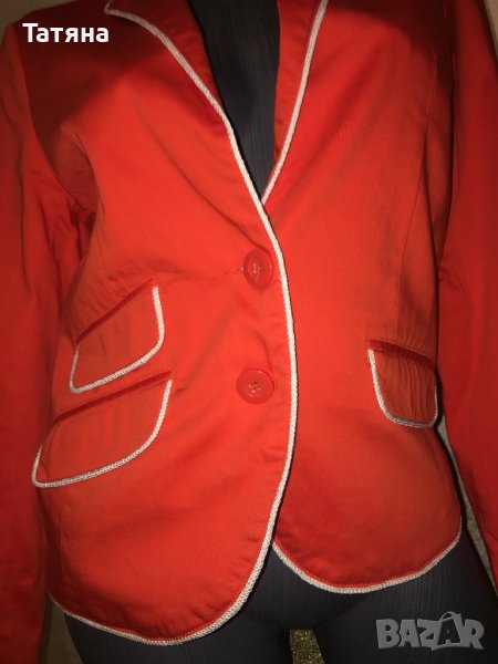 Пролетно сако в оранжев цвят с бял кант, снимка 1
