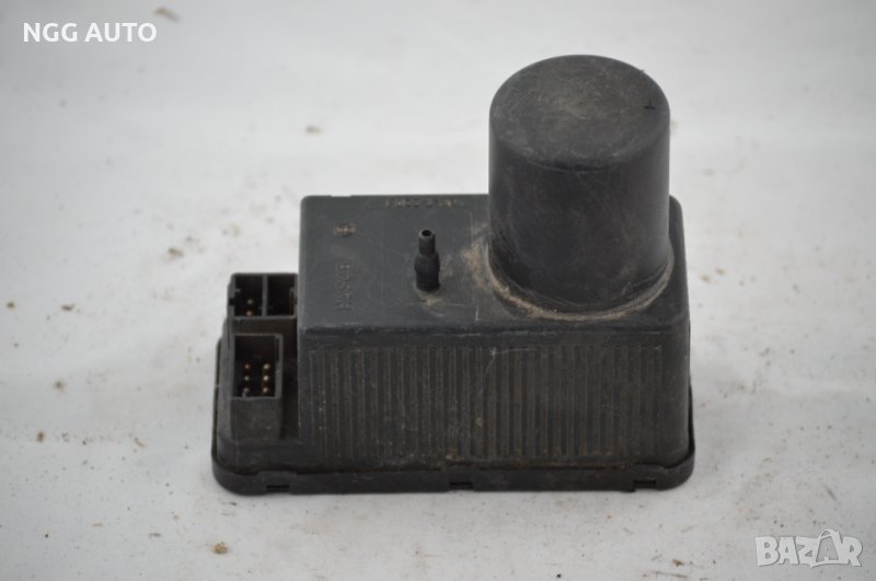 Вакуум Помпа Компресор Централно Заключване за Mercedes W202 2028001648 202 800 16 48 Bosch, снимка 1