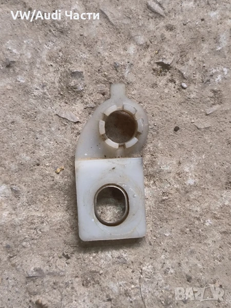 Щипка фар фарове за Ауди А3 С3 Audi A3 S3 8L 8L0941454 / 8L0 941 454, снимка 1