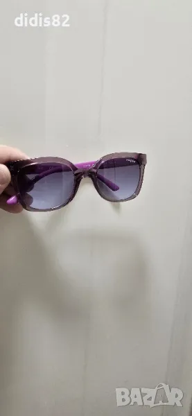Слънчеви очила- Vogue- Junior, снимка 1