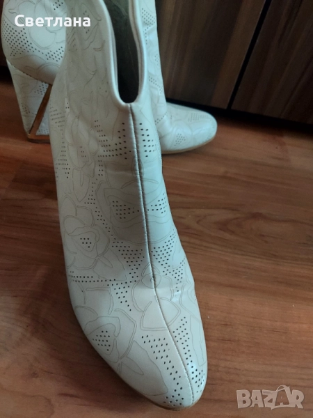 Светлобежови боти 38 номер, снимка 1