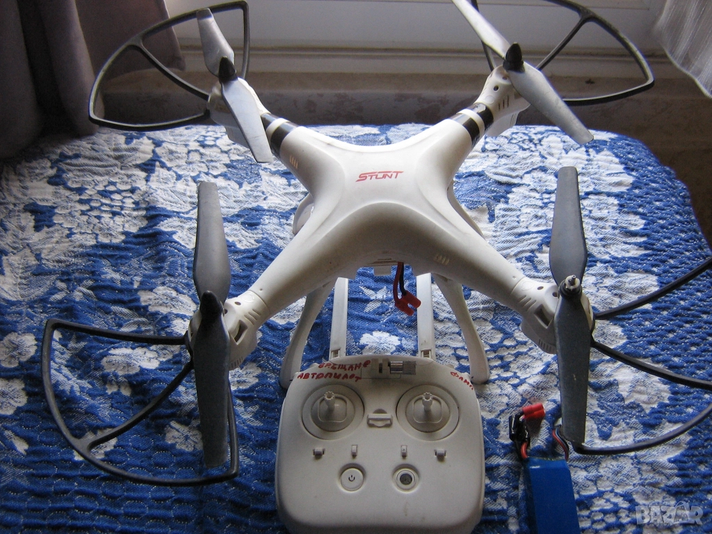 Продавам голям дрон                                      STUNT 15 е, снимка 1