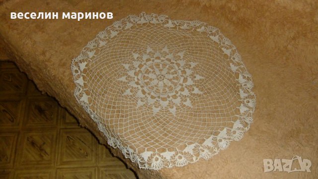 Каренца и покривки за маса плетени на една кука, снимка 2 - Покривки за маси - 31802966