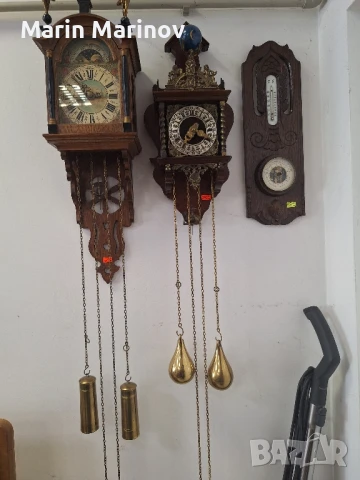 Механични часовници , снимка 2 - Антикварни и старинни предмети - 51351664