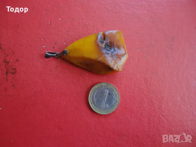 Уникално сребърно колие висулка с кехлибар , снимка 2 - Колиета, медальони, синджири - 47462393