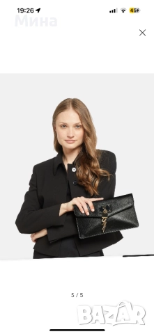 Черна чанта тип клъч DKNY, снимка 5 - Чанти - 51596463
