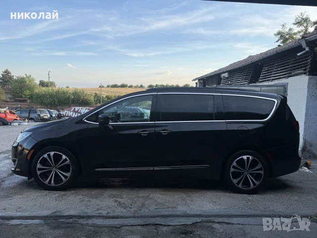 2017 Chrysler Pacifica 3,6 pentastar, снимка 5 - Автомобили и джипове - 20508581