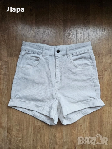 Ярко бели къси панталонки с висока талия H&M 