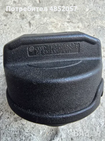 Капачка за резервоар за Голф 4/Бора Ауди А3 Сеат Шкода VW Golf 4 Audi A3 Seat Skoda , снимка 2 - Части - 55740177