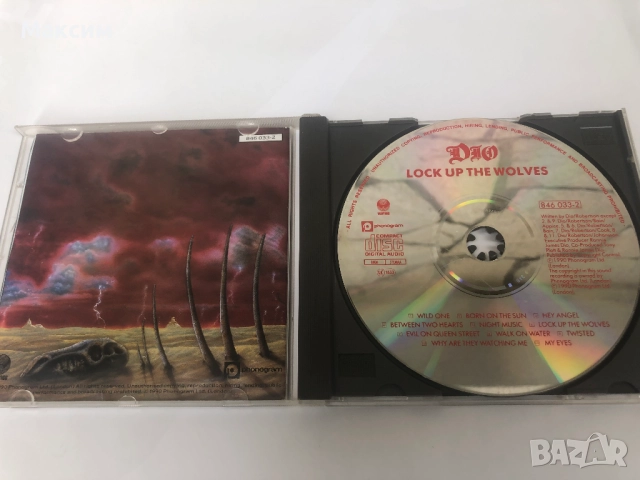 DIO"Lock up the wolves", снимка 2 - Грамофонни плочи - 52037977