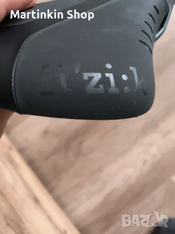 Седалка за велосипед Fizik , снимка 2 - Аксесоари за велосипеди - 48173973