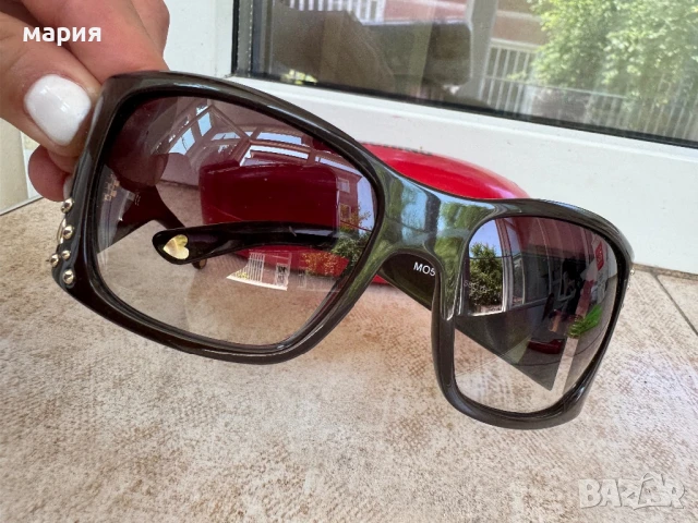 Оригинални слънчеви очила Moschino , снимка 9 - Слънчеви и диоптрични очила - 51109953