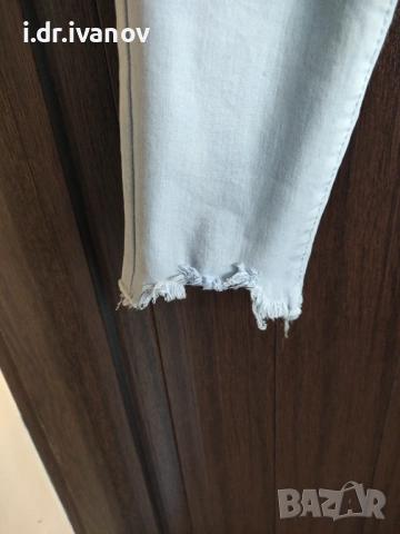 еластични светли дънки с външни копчета, снимка 4 - Дънки - 54003776